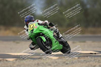 media/Nov-15-2025-Race Pace (Sat) [[8de605a2d8]]/Verified Riders/Turn 3 (925am)/